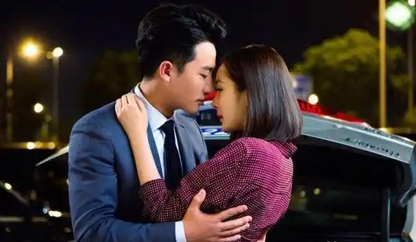 杨幂结婚后依旧美貌