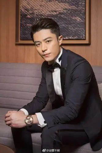 霍建华手上的沛纳海# 精灵耳精灵耳华哥面相很酷帅,耳朵很可爱加班