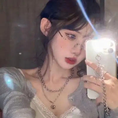 女生头像高级质感御姐高清漂亮的头像女生简单气质高级图片