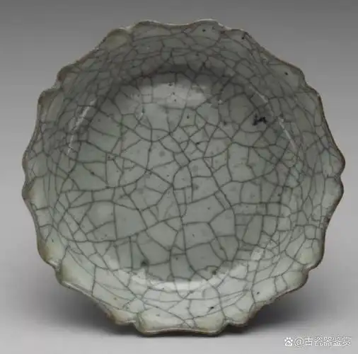 宋代五大名窑:哥窑