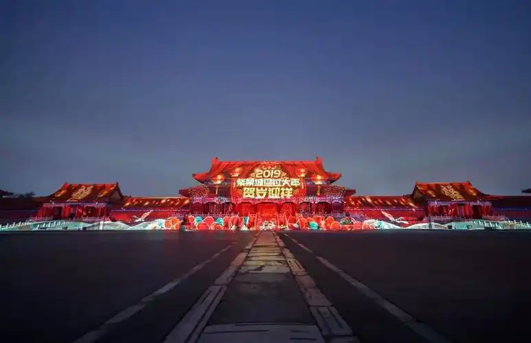 真实的故宫上元夜:诗月为伴,清朗俊逸