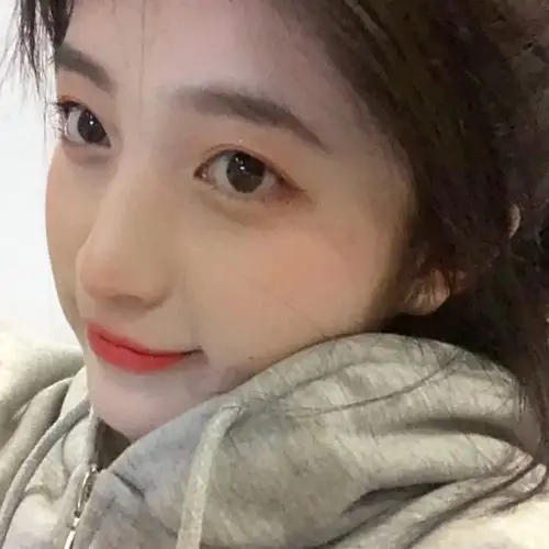 闺蜜头像 女生头像 自截调色注明:堆糖想高冷的蔡同学