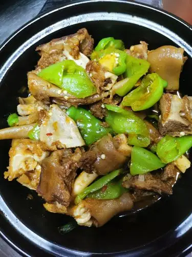 安徽人家土菜馆招牌菜:全鸭