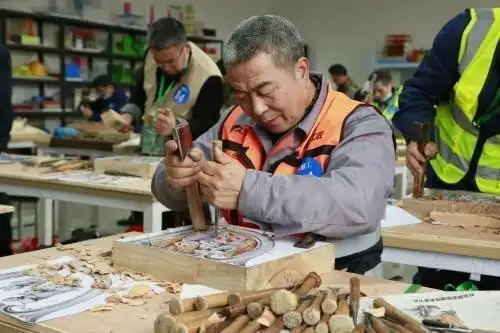 全省首届传统建筑工匠:比武见真招 以赛促发展|木雕|手工|木工|匠人