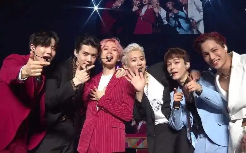 exo五巡演唱会高清舞台全场