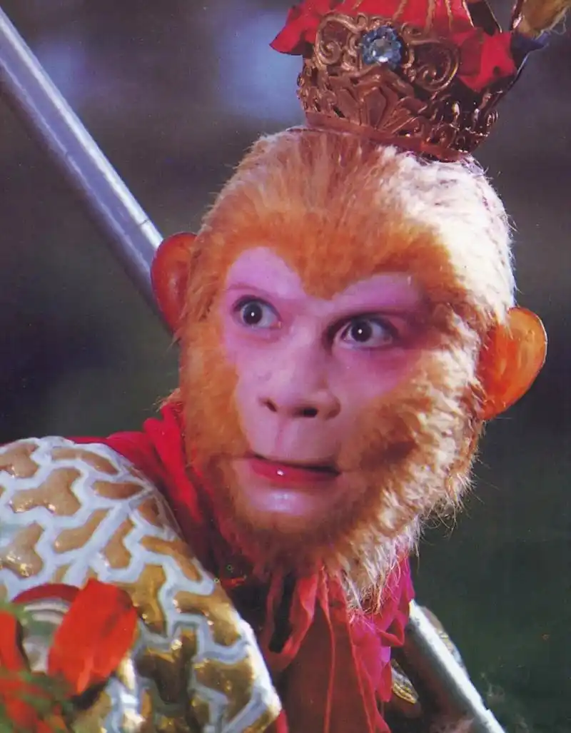 著名演员六小龄童:在《西游记》剧组与妻子结缘,如今两口子有了烦心事