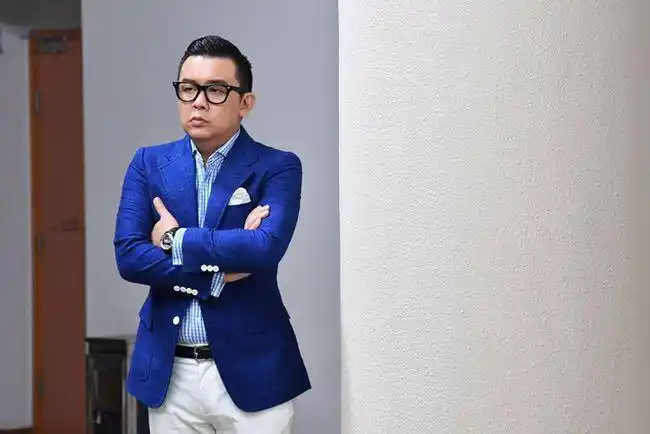 「名校指挥家」雷颂德