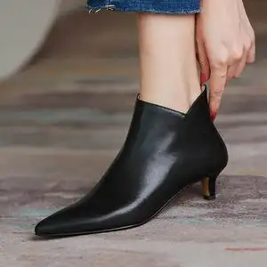 低跟猫跟短靴女细跟小跟头层牛皮尖头真皮羊皮女鞋加绒高跟鞋裸靴