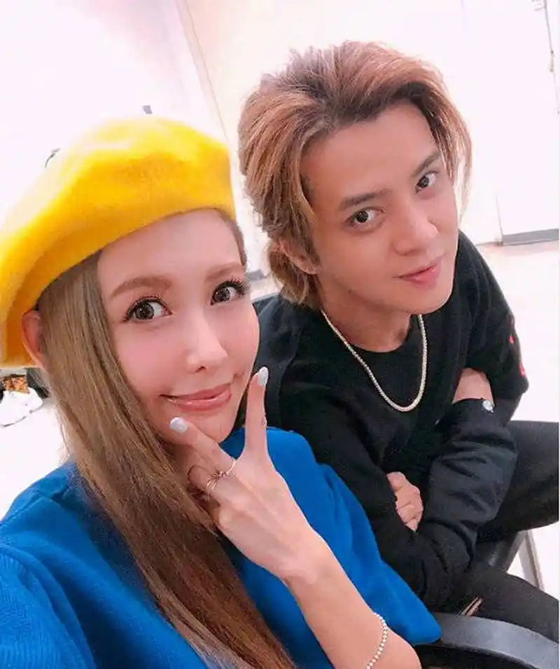 曾因与罗志祥有不正当关系隐退  11月15日,据台媒,"蝴蝶姐姐"恺乐离婚