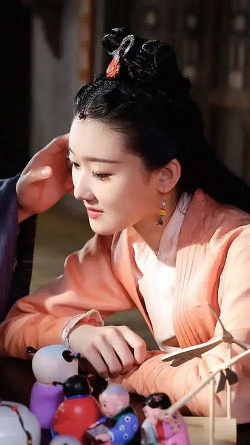 烈火如歌-蝶衣-袁雨萱饰