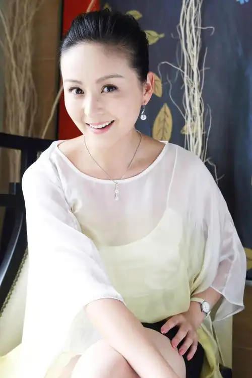 难忘佳人戴娇倩