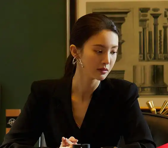 《了不起的女孩》金晨成行走的时尚教科书,居家通勤每套都值得学