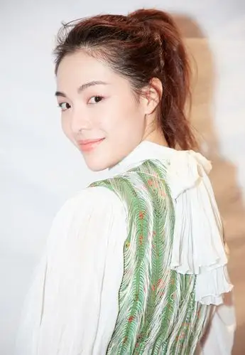 钟楚曦图片钟楚曦芳华首映礼图片