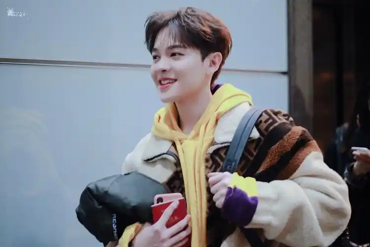 尤长靖 - 堆糖,美图壁纸兴趣社区