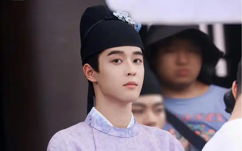 遥知春不晚 | 吴宇恒 林茂 锦绣安宁古装路透