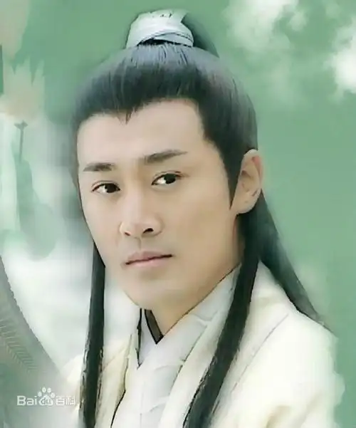 p>林峰,1979年12月8日生于福建厦门,中国香港影视男演员,流行乐歌手.