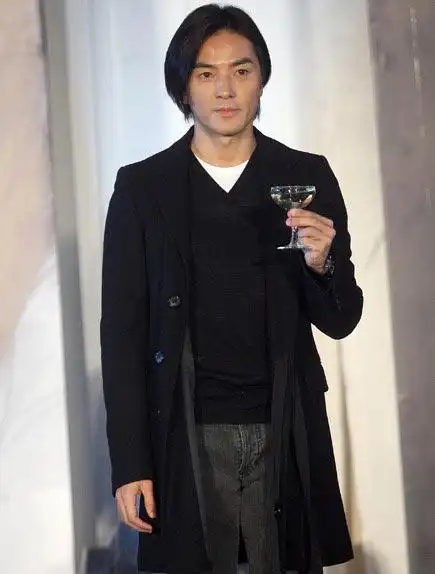 郑伊健写真图片