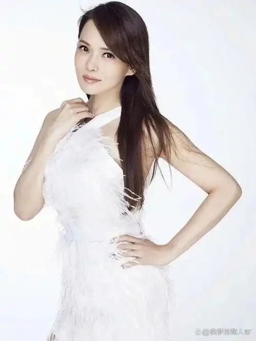 台媒曝庾澄庆心脏病突发去世,二婚娇妻失声痛哭?经纪人出面回应