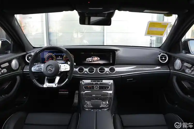 【奔驰e级 amg2019款e 63 s 4matic 内饰全景正拍汽车图片-汽车图片