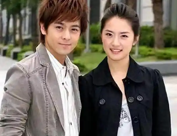 冻龄男神有多假离开精修和美颜生图揭露人间真实