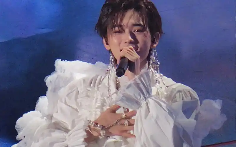 【宋亚轩】楼外楼澳门站演唱会高清舞台 不枉