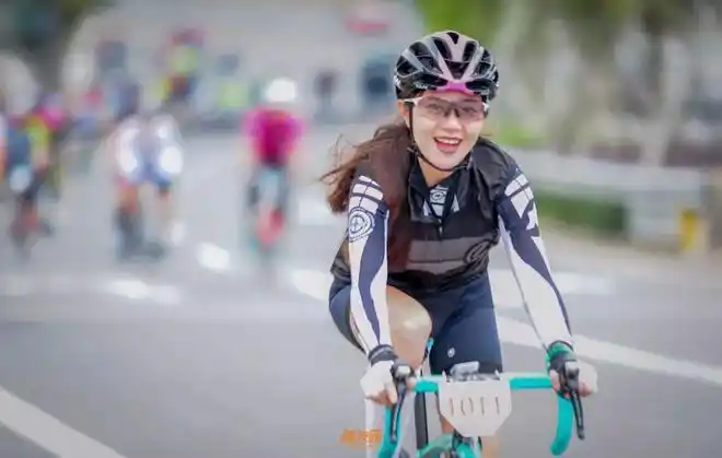 骑行圈的各种妹子,你喜欢哪一款呢?|骑友|美女|女技师_网易订阅