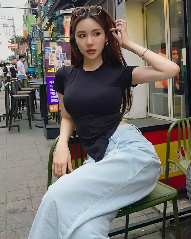 健身好身材女神余生只愿笑#最美健身女神# #性感美女