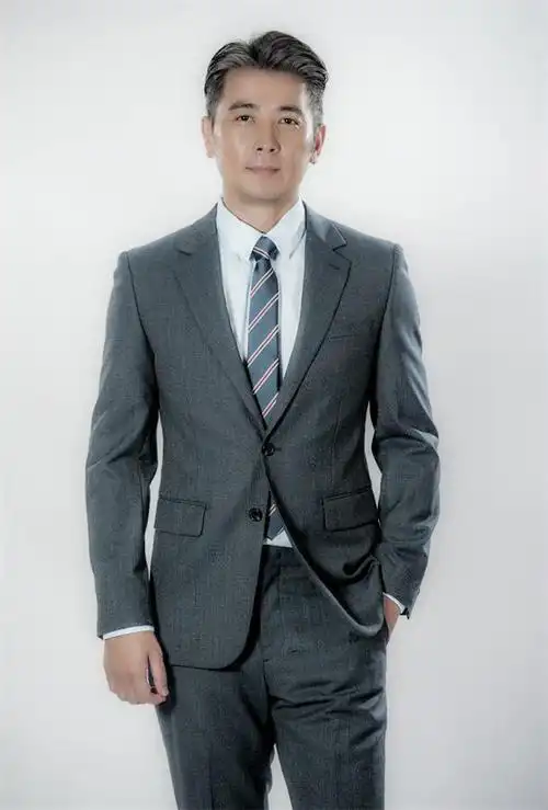 12年后,金巧巧保剑锋再度合作演绎《梦想之城》