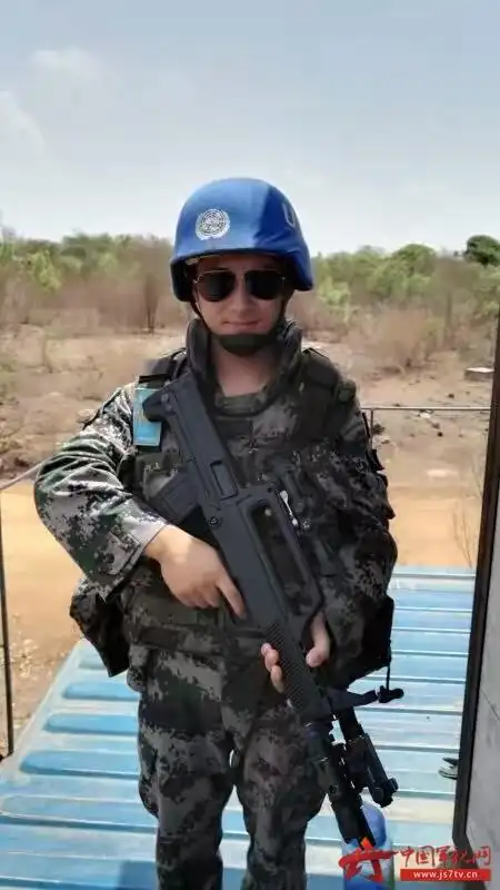 李磊:用生命践行使命的"蓝盔勇士" - 中国军视网