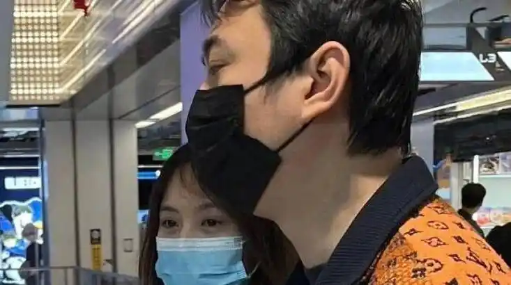 李兰迪王星越并肩升咖?李亚鹏卖惨?【2024.2.18】圈里人看白敬亭?