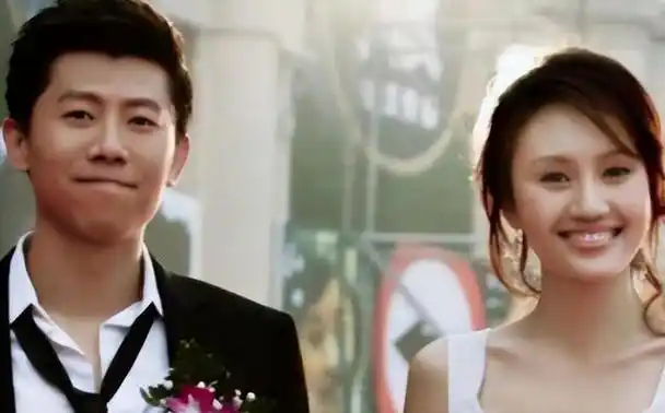 夏雨:结婚不邀请父亲,婚后与母亲明算账,妻子袁泉为他感到心疼