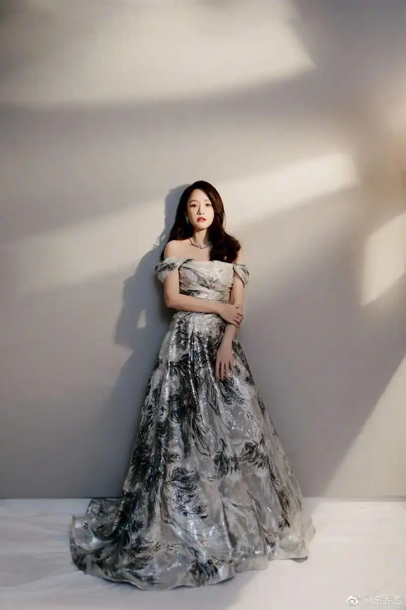 陈乔恩.#美出高级感 #高级感穿搭 #穿出自己的风格 #好身 - 抖音