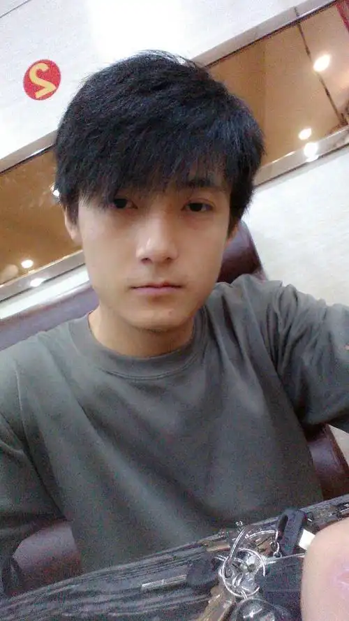 少男照片_少男相册大全-yy官方