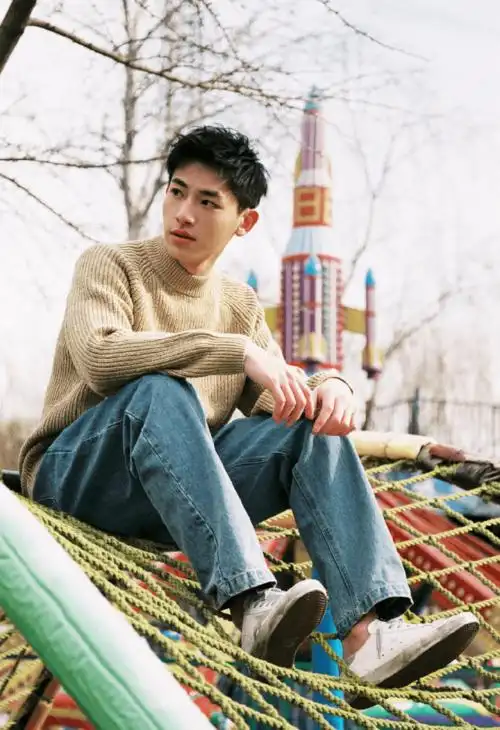 男生日常照怎么拍?这样摆pose能帅10倍!_照片