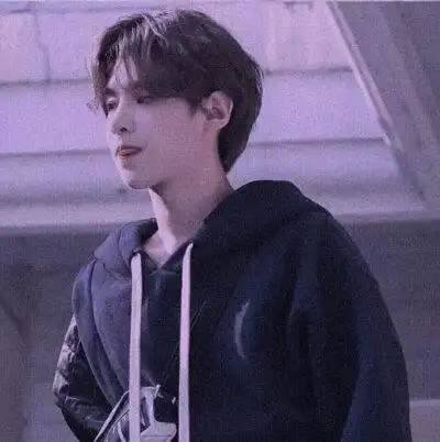 黄明昊