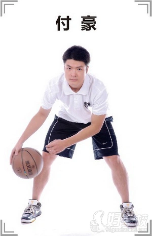 付豪职务:青山建二校医教练身高:181cm体重:76kg籍贯:湖北武汉球龄:14