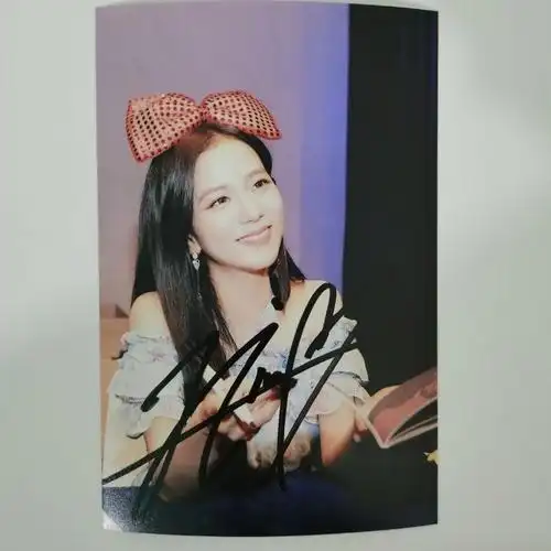 《盒子 blackpink 金智秀签名照 金智秀亲笔签名照送同学女朋友毕业