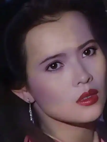 蓝洁瑛迷人的大眼睛,太销魂了-度小视