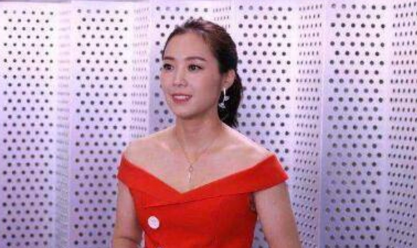 刀郎女儿罗添:我是留守儿童,我支持爸爸和朱梅阿姨的爱情