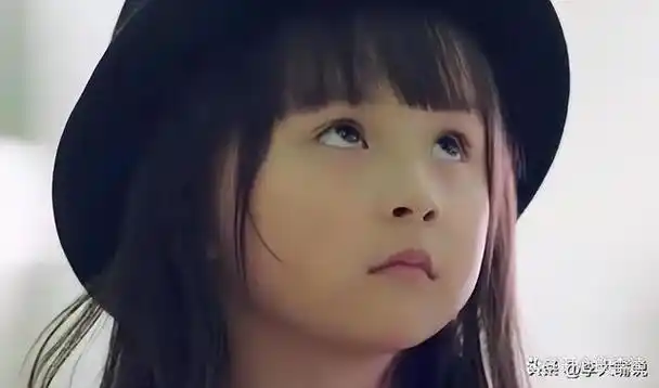 刘楚恬2岁出道年入百万因长相甜美被禁止整容如今长成啥样