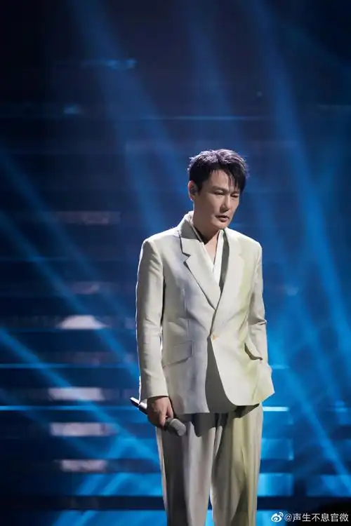 张信哲粉丝为20年前的行为道歉