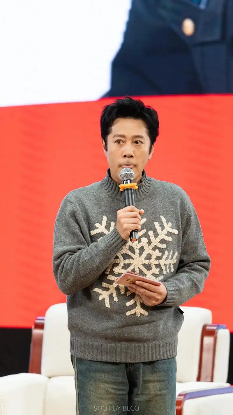 欢迎一下蔡国庆老师吧.dy别吞画质啊谢谢你了 #吉林外国语 - 抖音