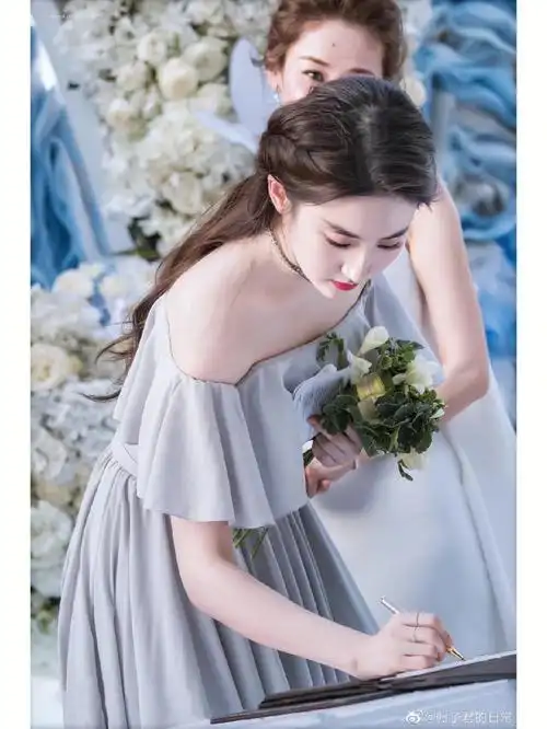 刘亦菲最美伴娘