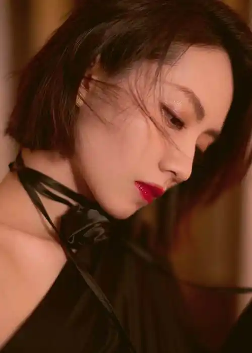 刘惜君说薛之谦买站票来的地球##刘惜君乘风宝藏安利投票第一