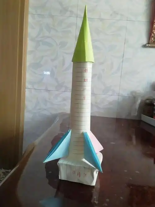 怀仁三小四年级三班手工制作集锦