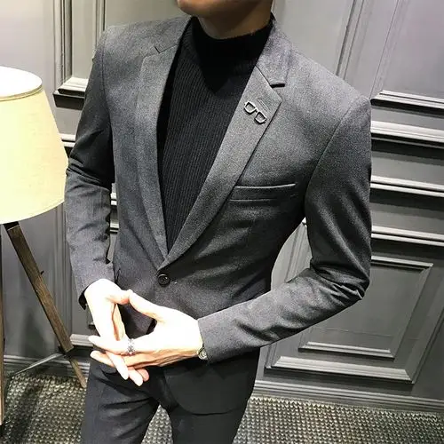 秋季休闲西装男韩版修身秋冬款百搭小西服男秋装帅气纯色外套潮流