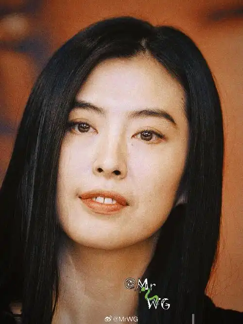 王祖贤超话#搭乘花絮去幕后#小倩归乡,那些年,作为"过江龙"港片大花