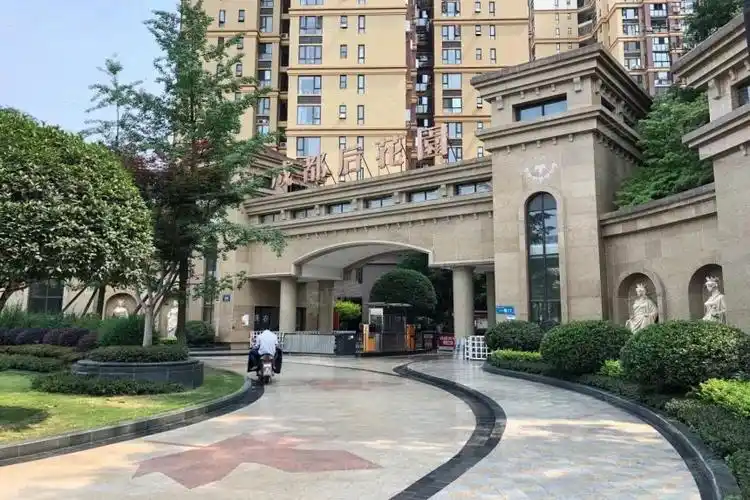 超2000套房9月入市,1.5万买入中环