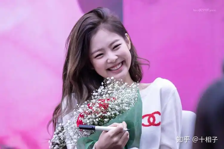 blackpink金珍妮有什么惊为天人的图片