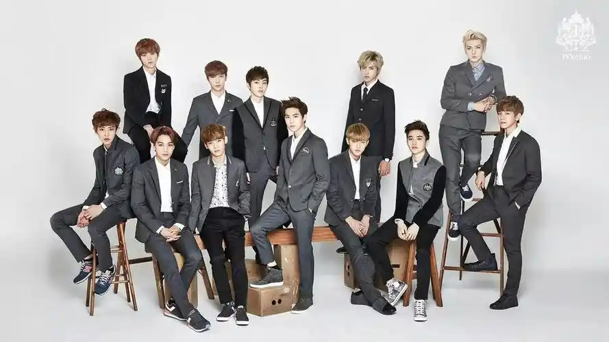 exo12人高清图片(我要做壁纸用的)